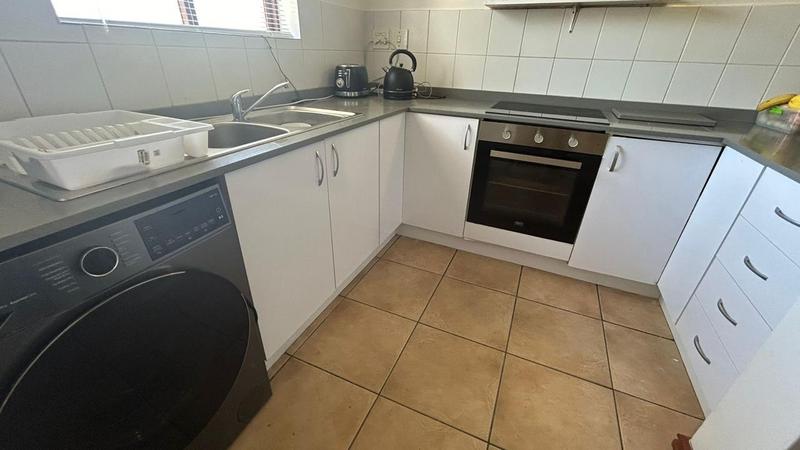 To Let 3 Bedroom Property for Rent in Welgevonden Estate Western Cape